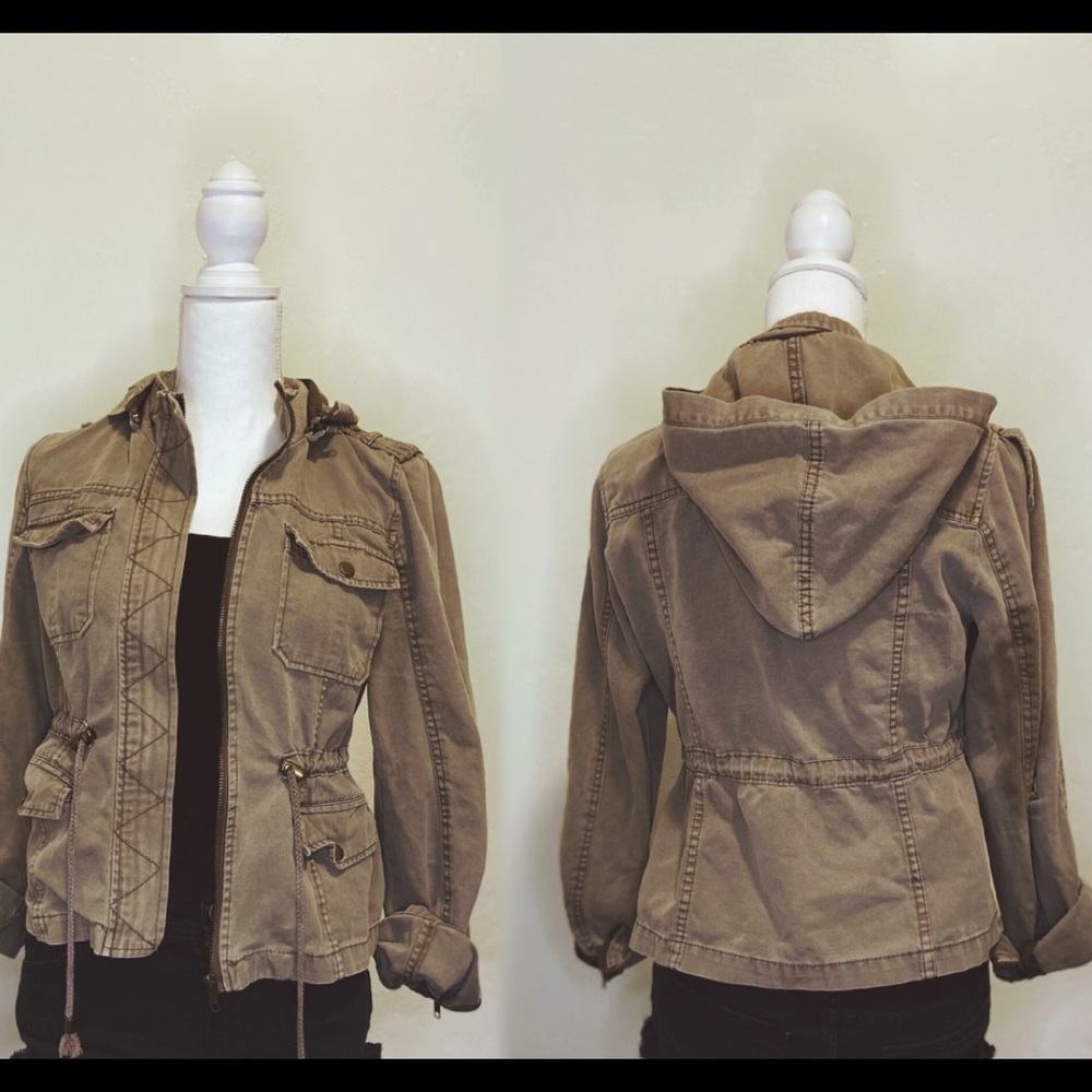 Utility Jacket - Picture 1 of 1